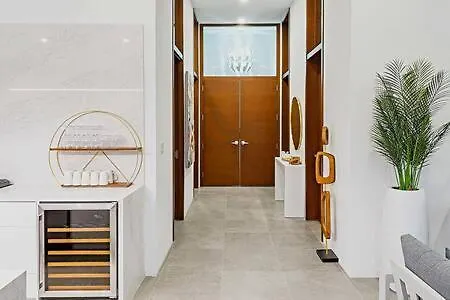 Beachside 2 Bedroom Villa With Pool And Resort Amenities - White Villas - V7 Long Bay 0*,