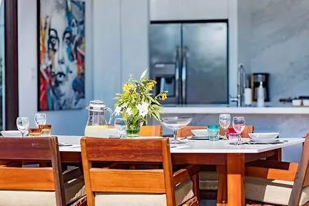 Beachside 2 Bedroom Villa With Pool And Resort Amenities - White Villas - V7 Long Bay