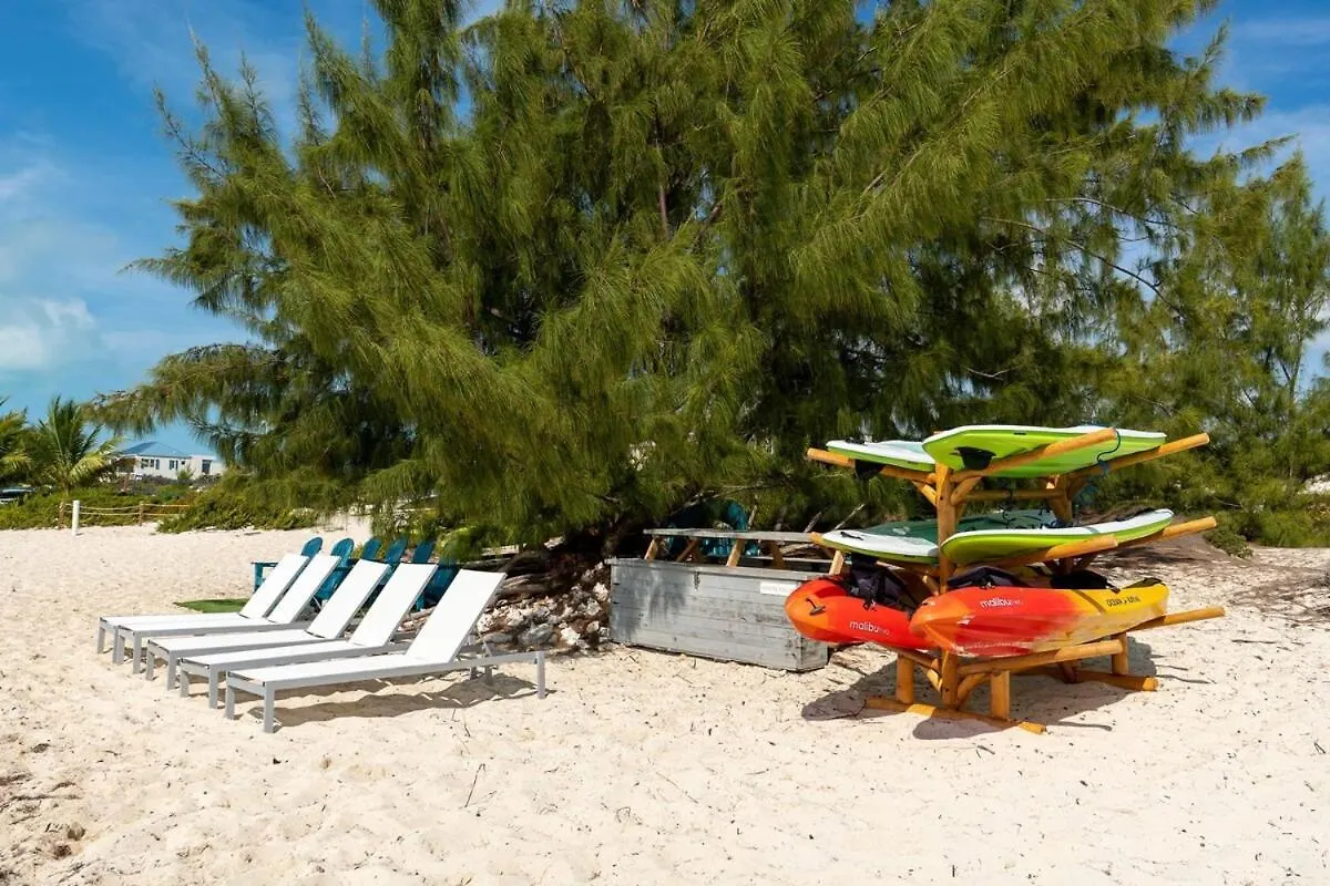 Beachside 2 Bedroom Villa With Pool And Resort Amenities - White Villas - V7 Long Bay